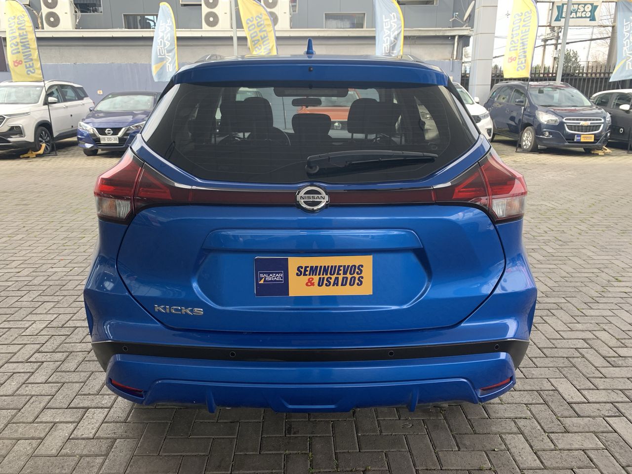 NISSAN - 6
