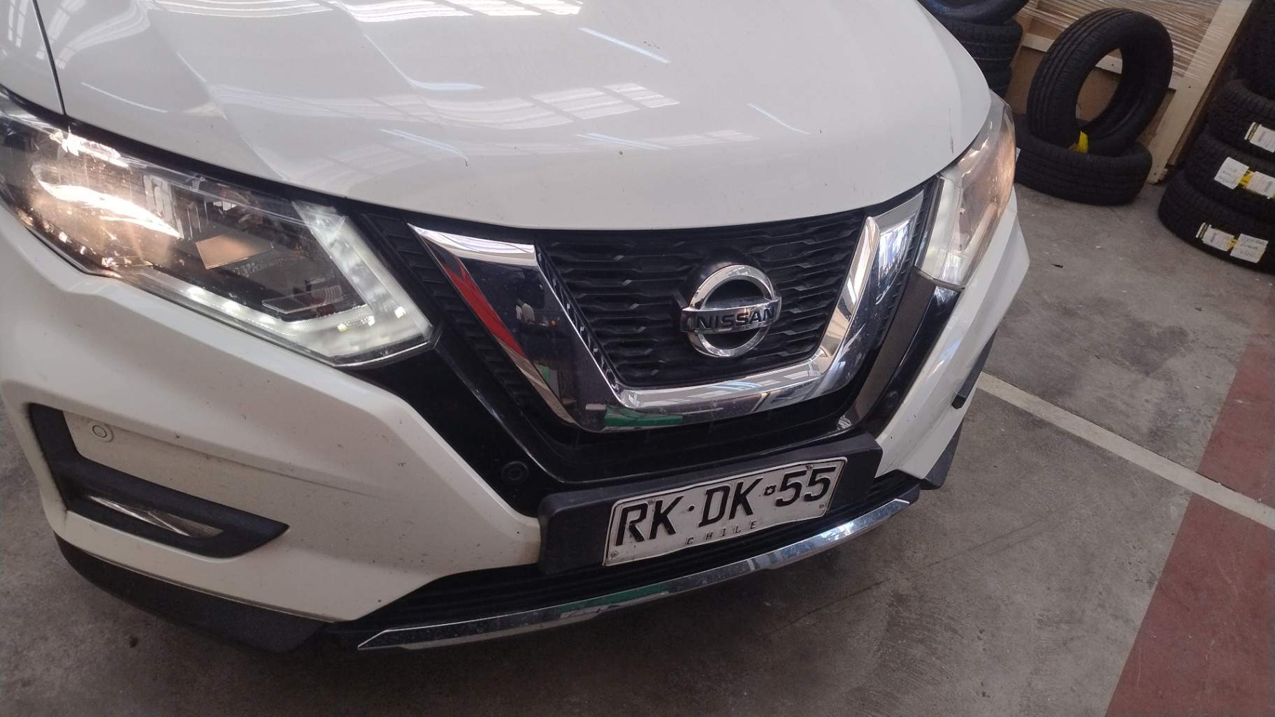 NISSAN - 2