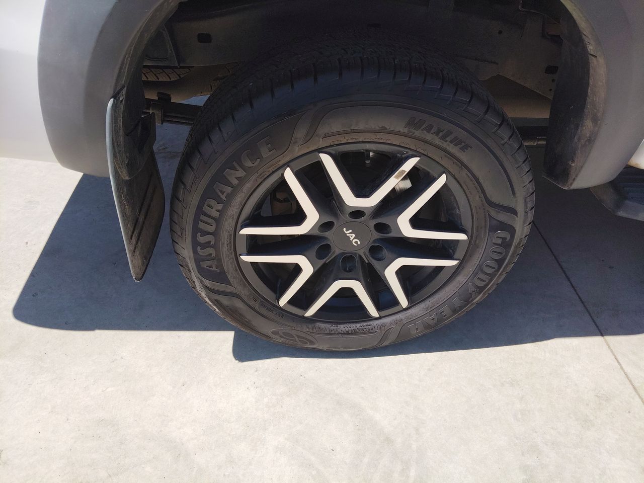 JAC - 17