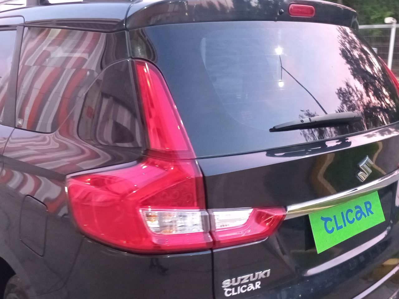 SUZUKI - 18