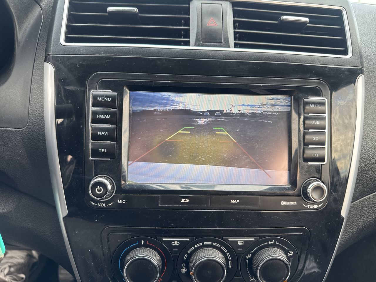 Dongfeng Joyear X3 — foto 15 de 18
