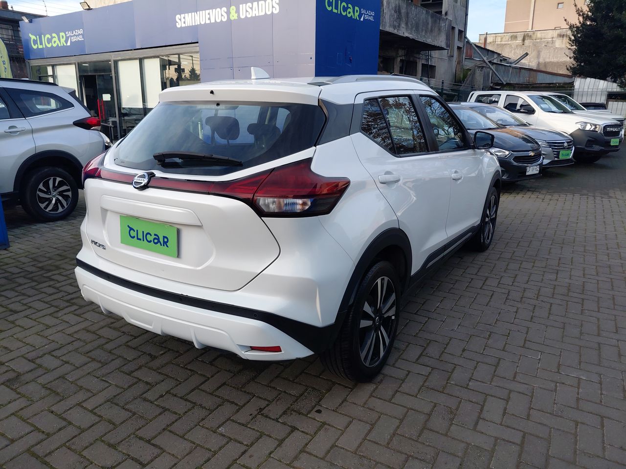 NISSAN - 7