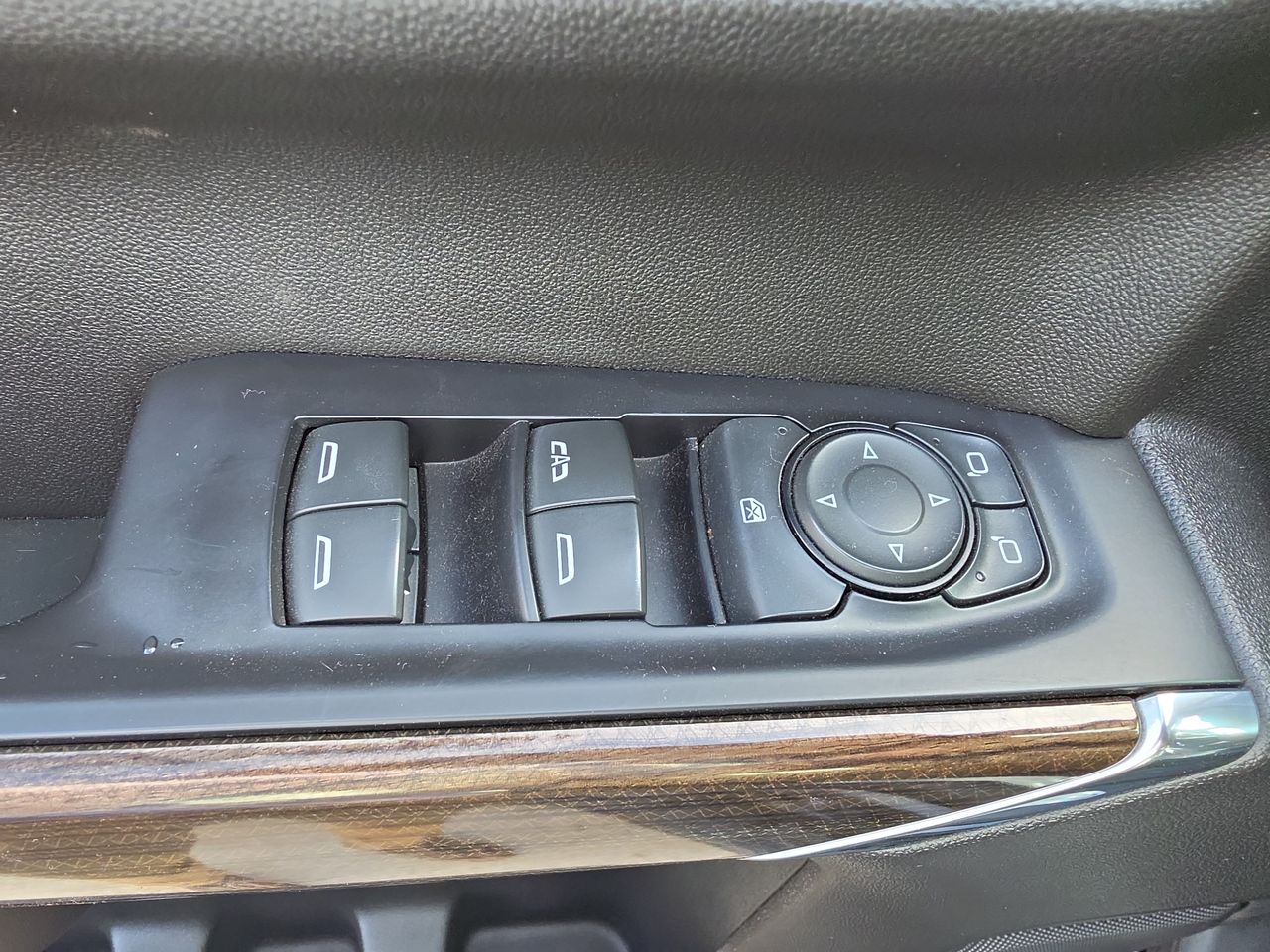 CHEVROLET - 14