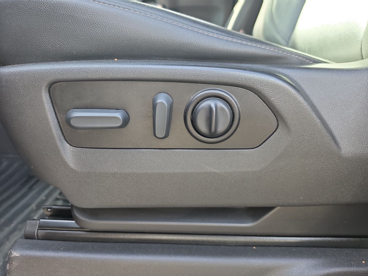 CHEVROLET - 15