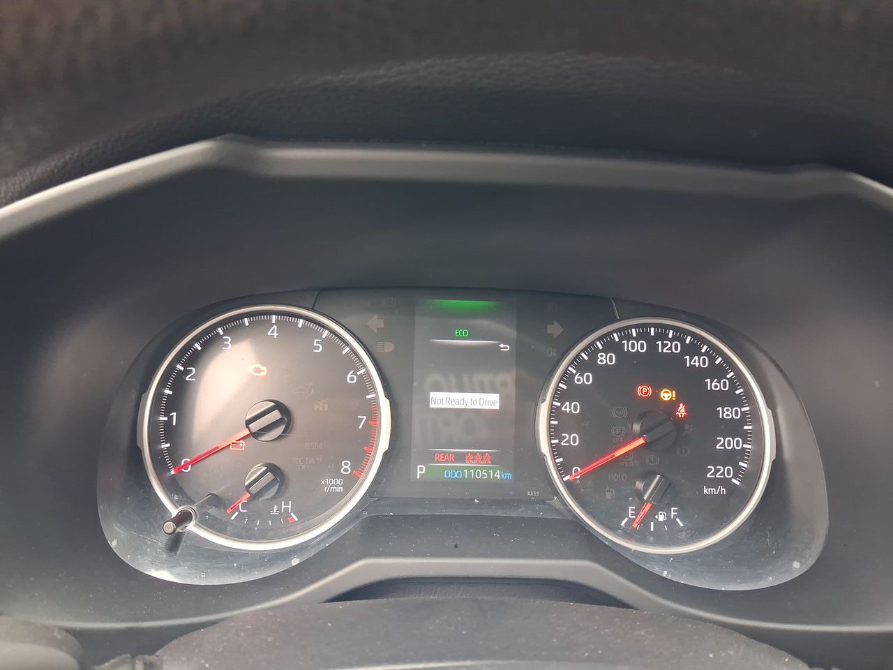 Toyota RAV4 — foto 18 de 27