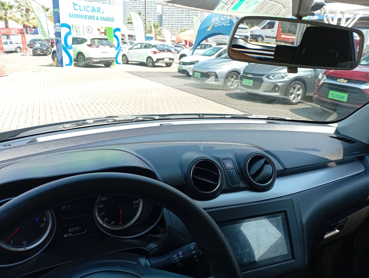 SUZUKI - 31