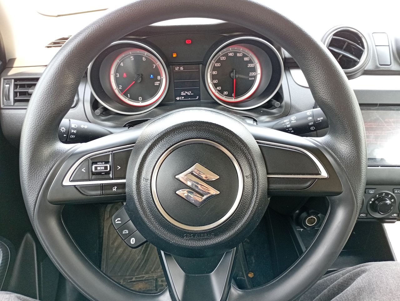 SUZUKI - 25
