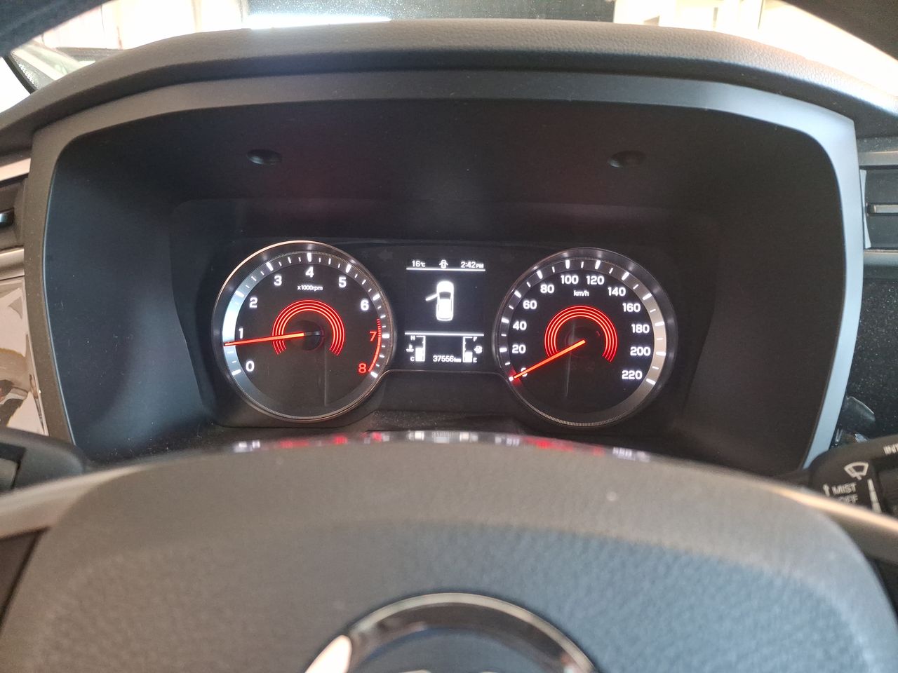 SSANGYONG - 26