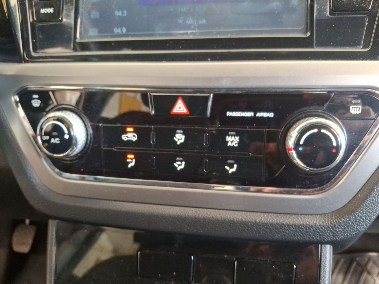 SSANGYONG - 29