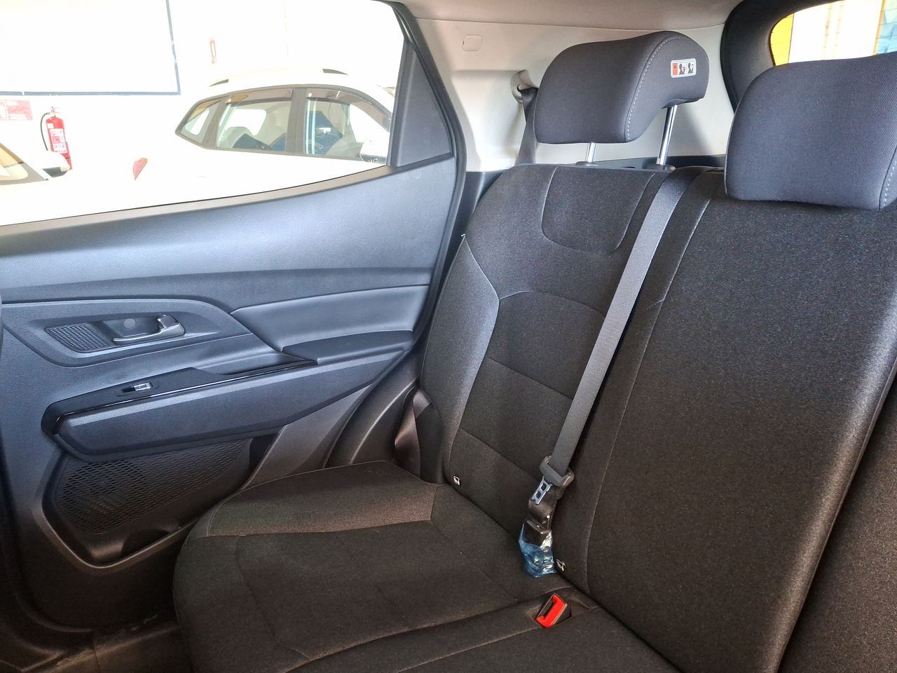 SSANGYONG - 12