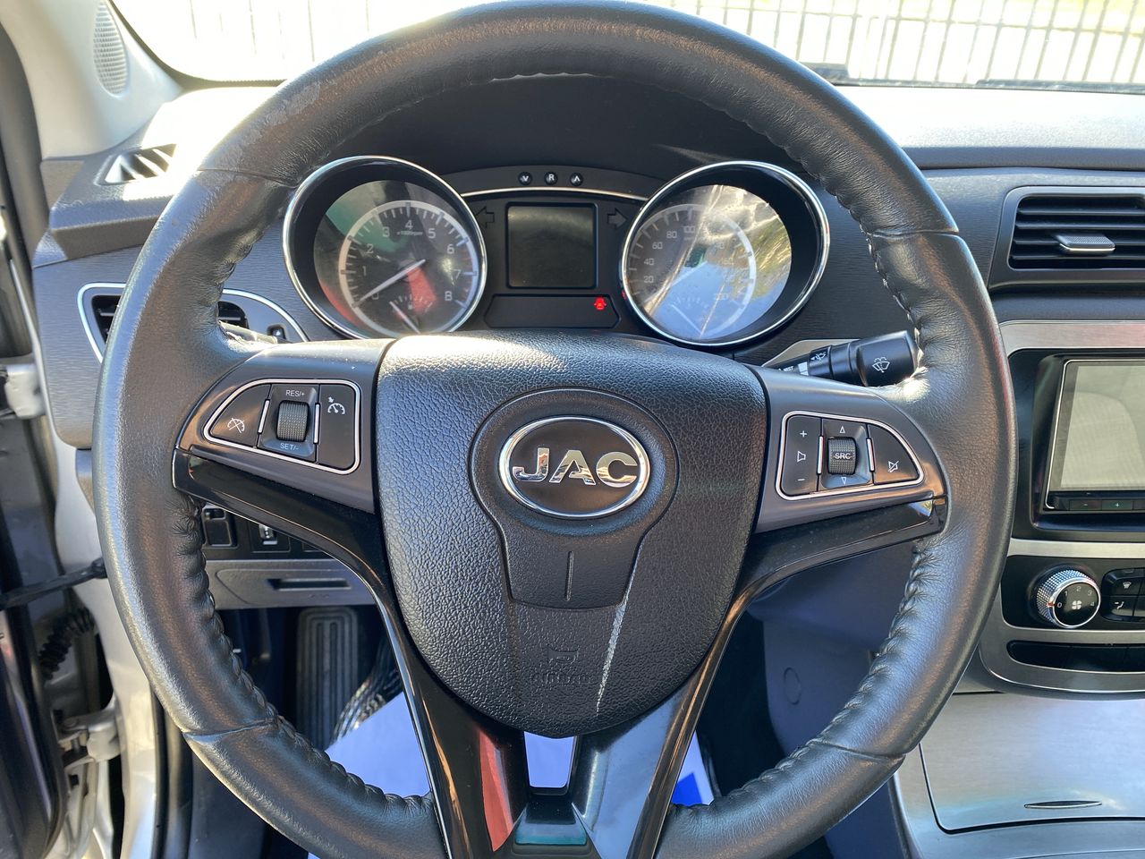 JAC - 25