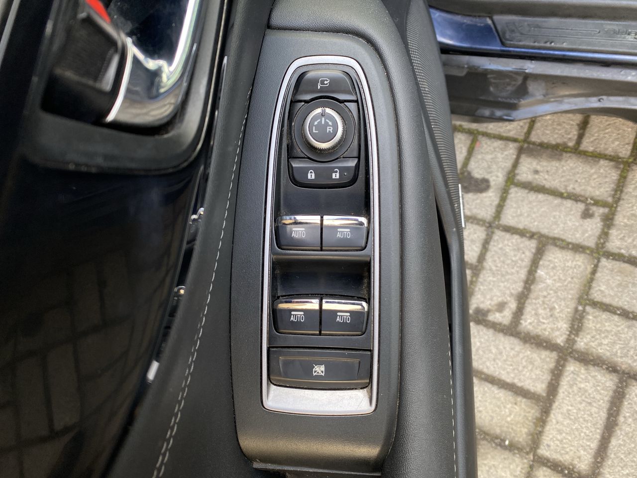 Audi Q3 — foto 16 de 29