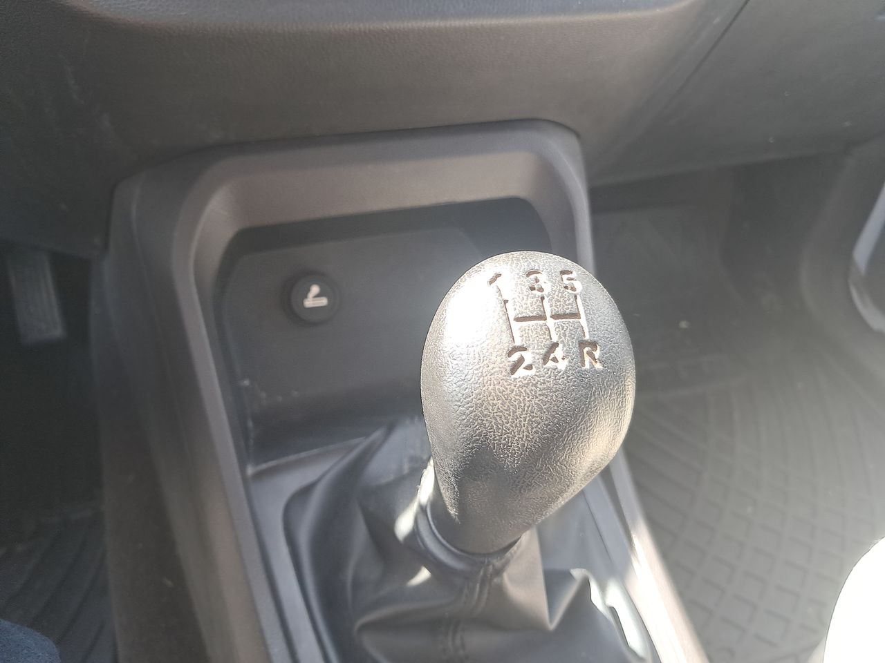 CHEVROLET - 26