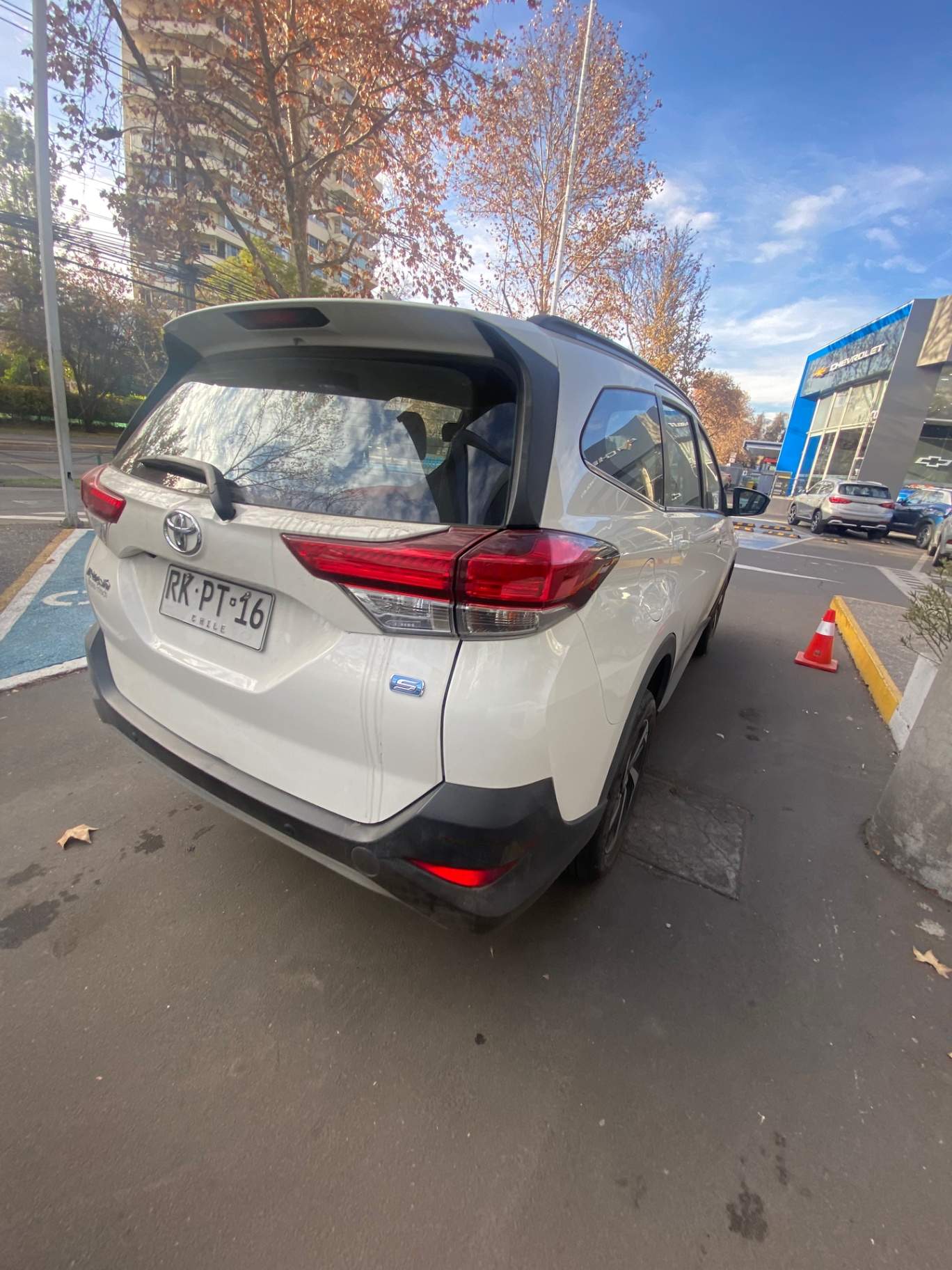 TOYOTA - 3