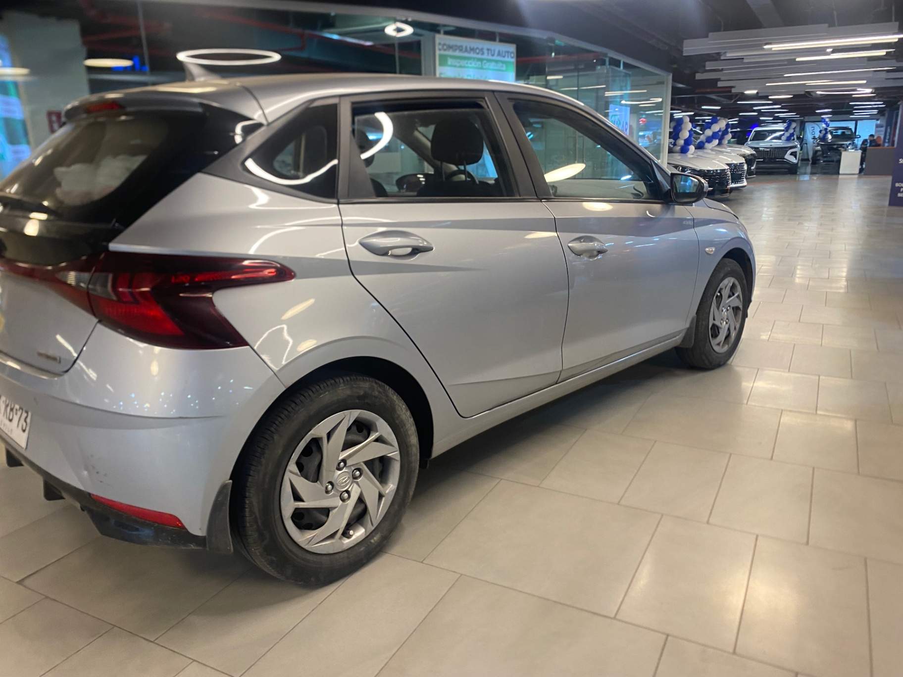 HYUNDAI - 4