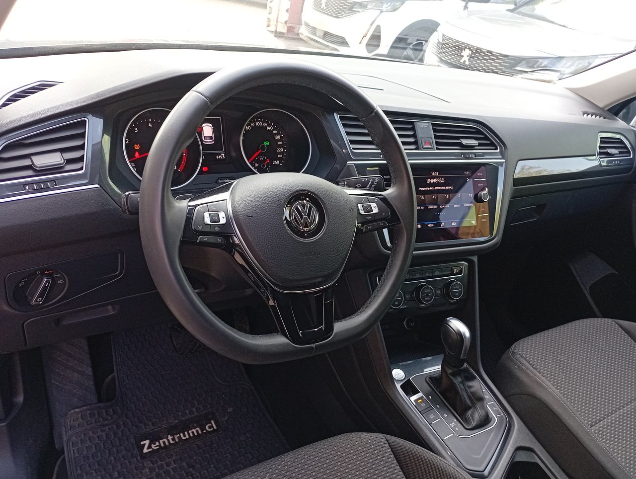 VOLKSWAGEN - 31