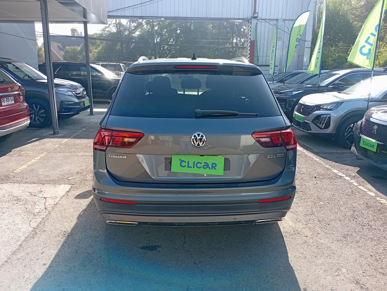 VOLKSWAGEN - 6