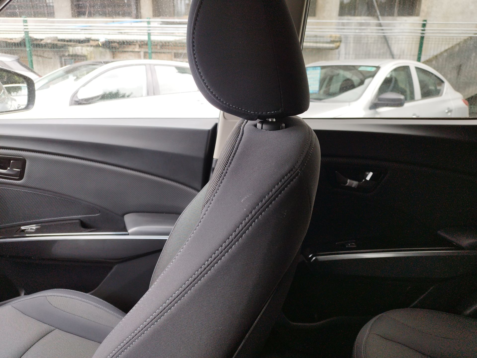 SSANGYONG - 11