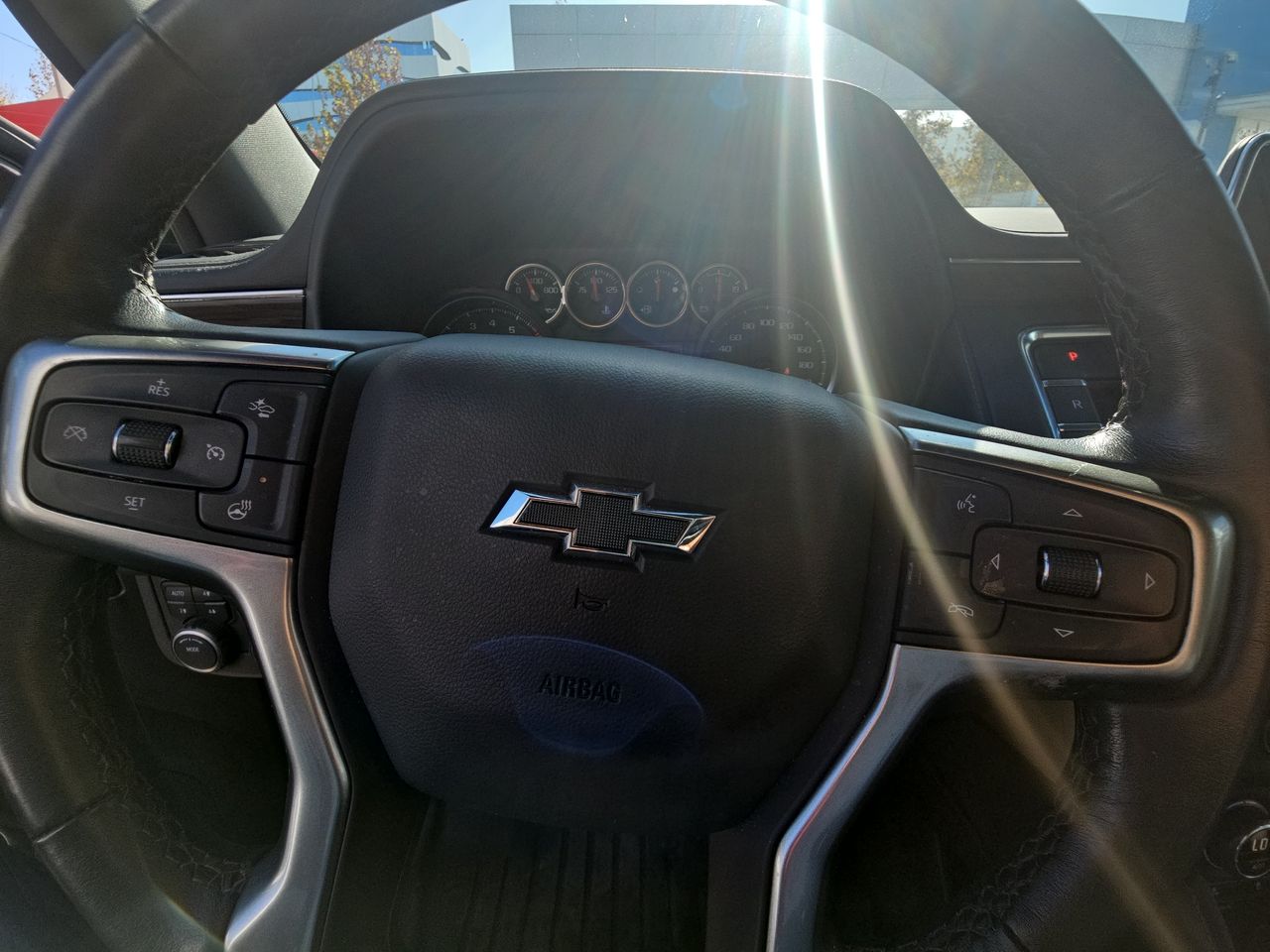 CHEVROLET - 27