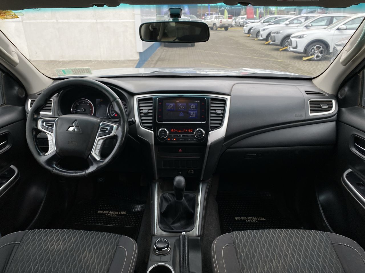 MITSUBISHI - 1