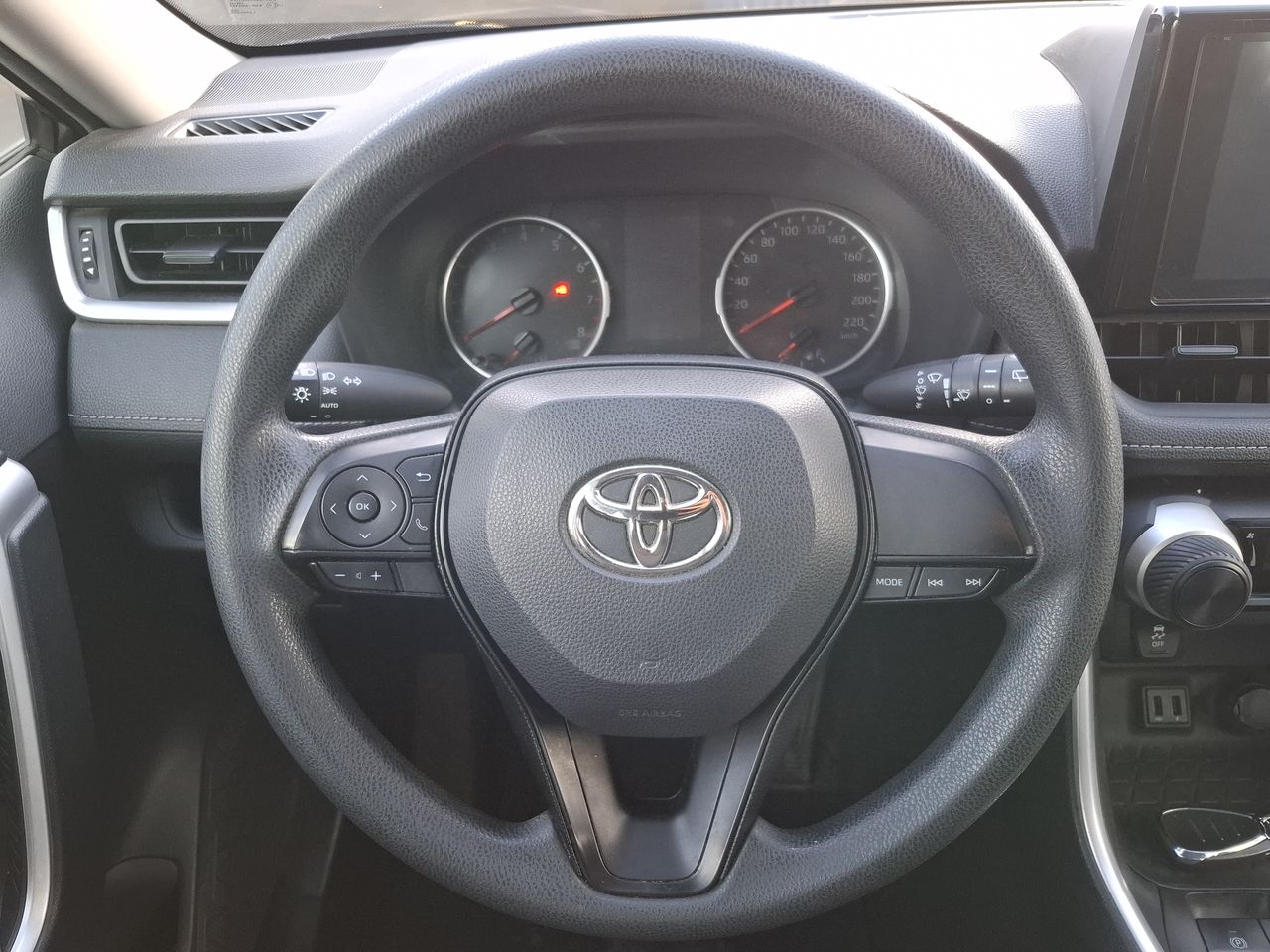 TOYOTA - 16
