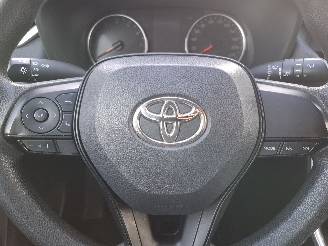 TOYOTA - 17