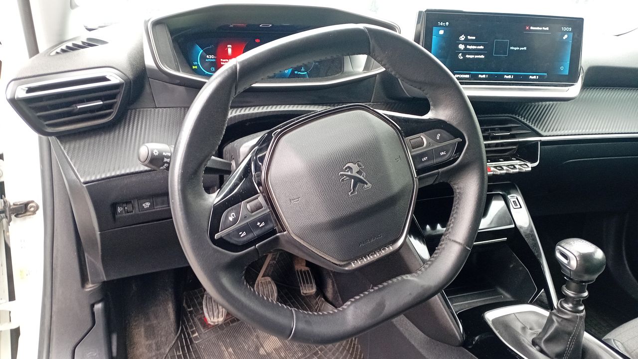 PEUGEOT - 10