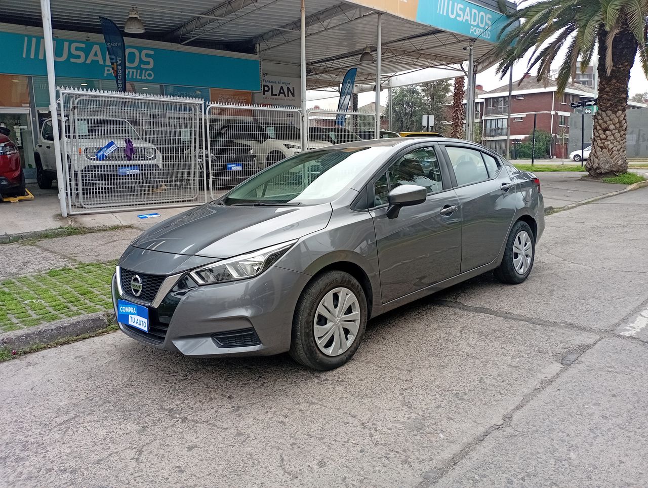NISSAN - 3