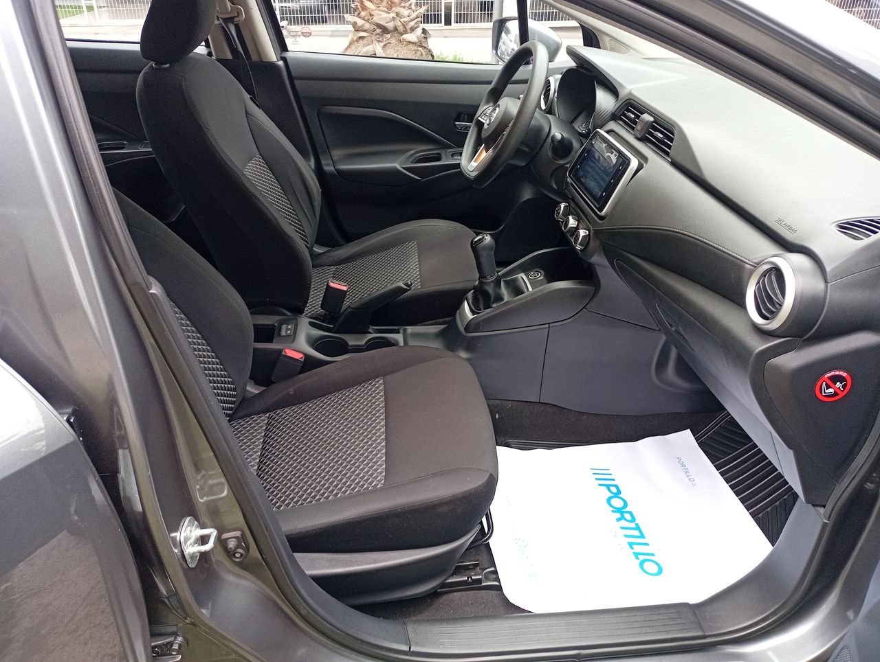 NISSAN - 11