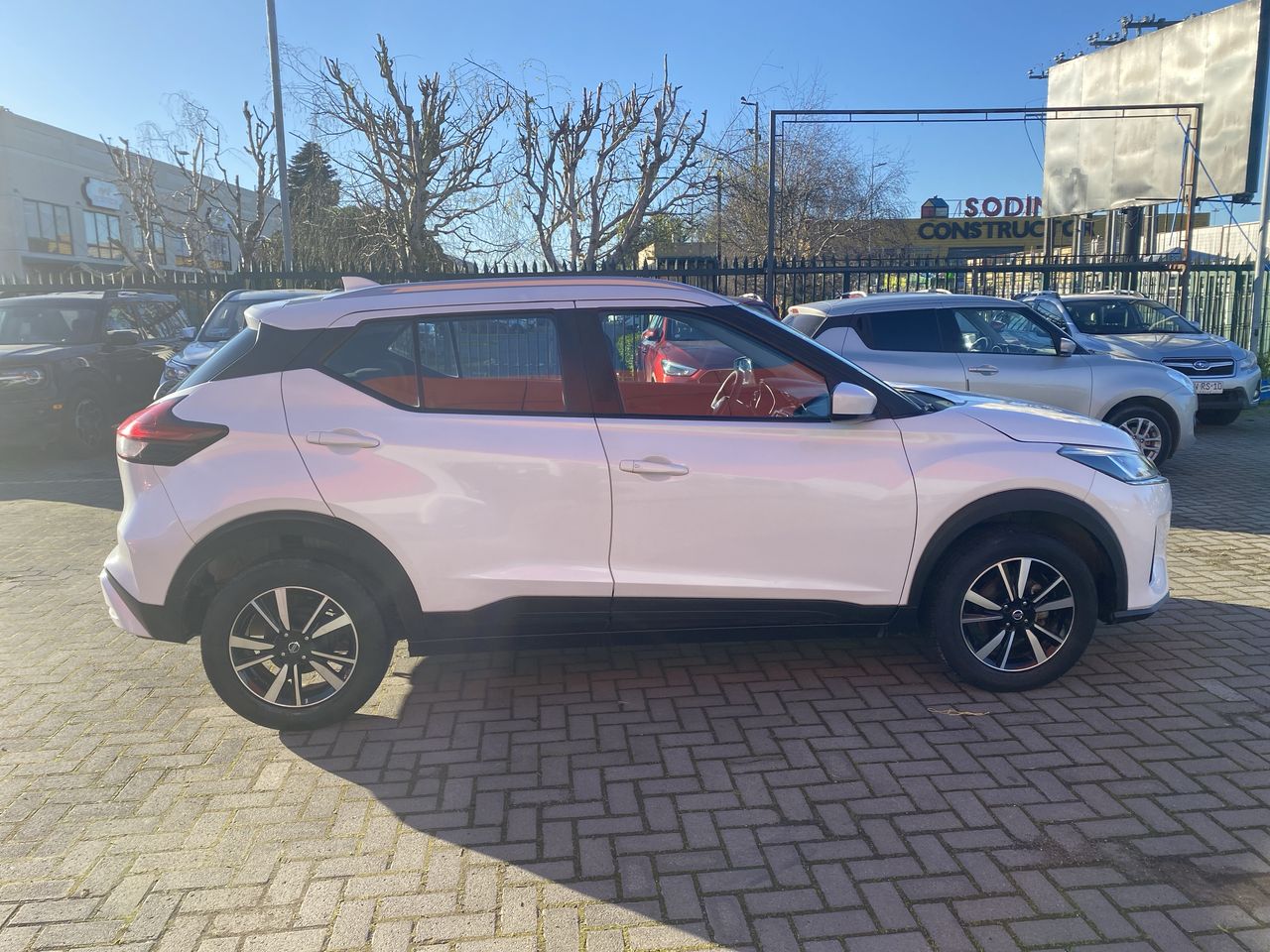 NISSAN - 8