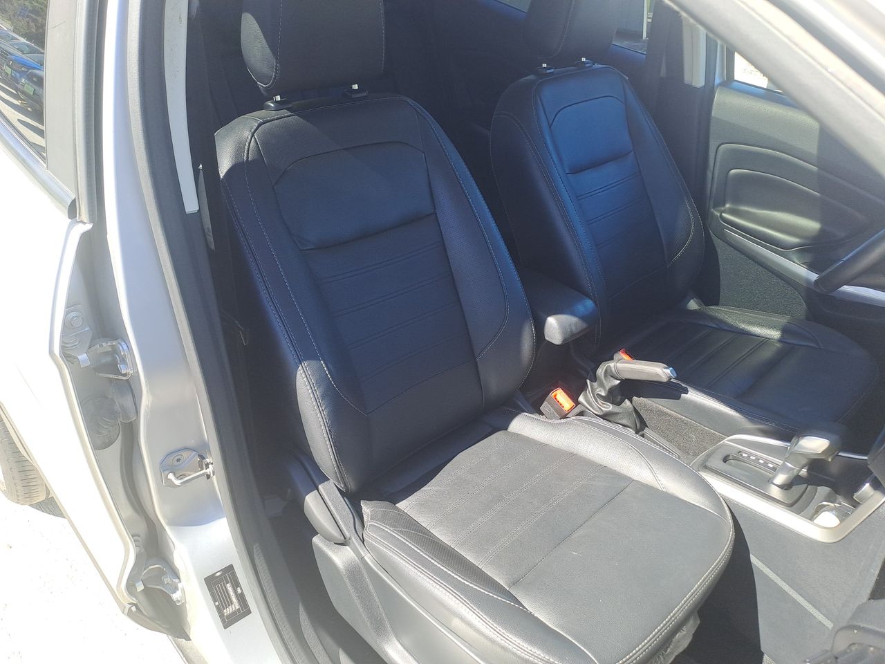 Ford Ecosport — foto 27 de 28