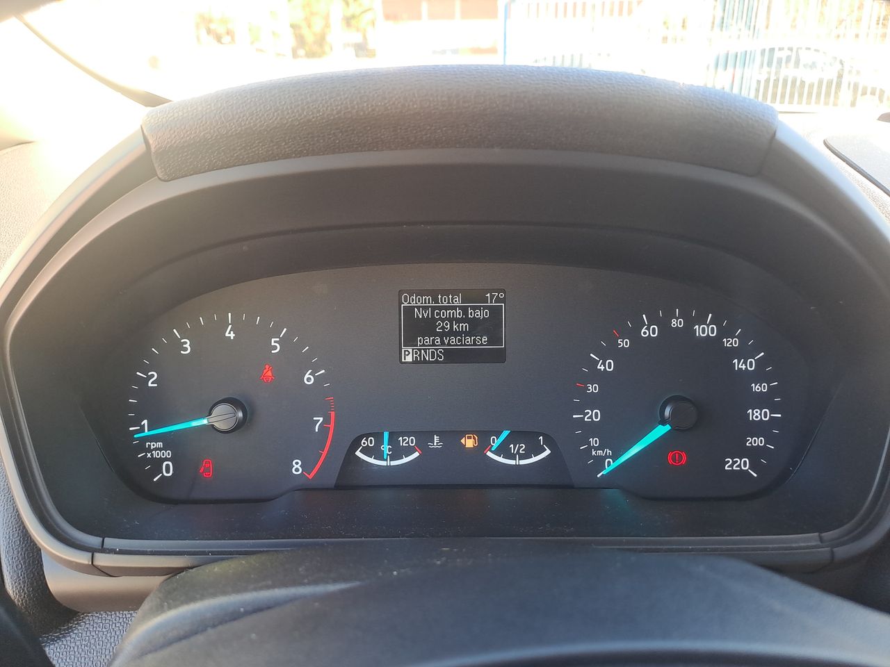 Ford Ecosport — foto 20 de 28
