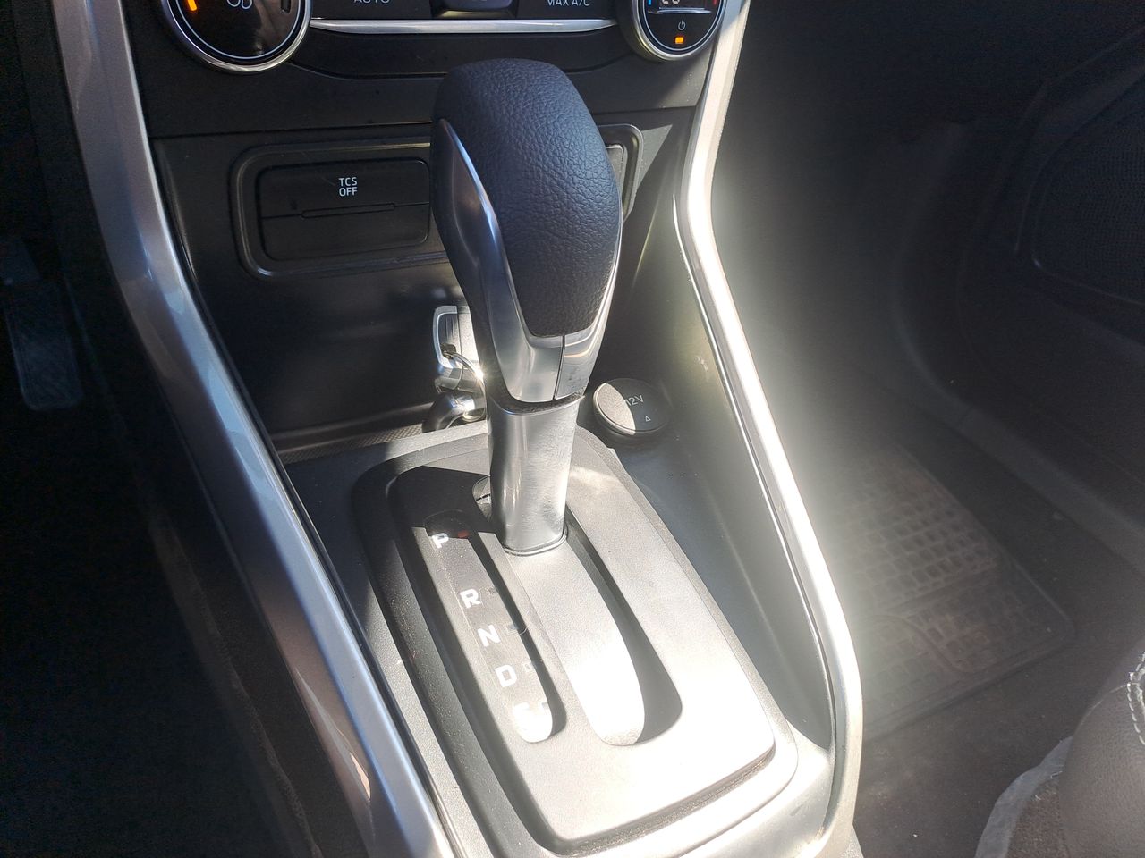 Ford Ecosport — foto 24 de 28