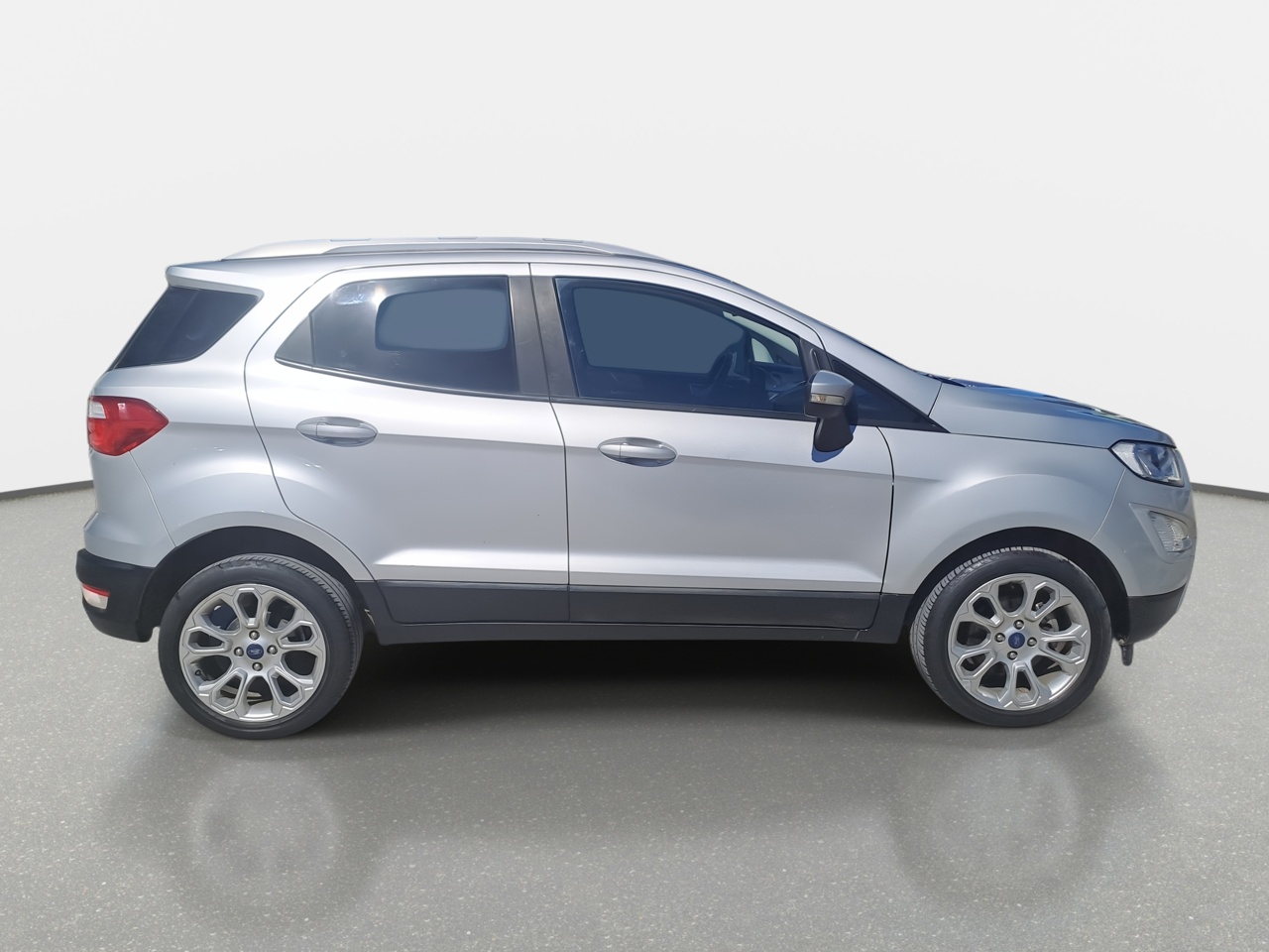 Ford Ecosport — foto 9 de 28