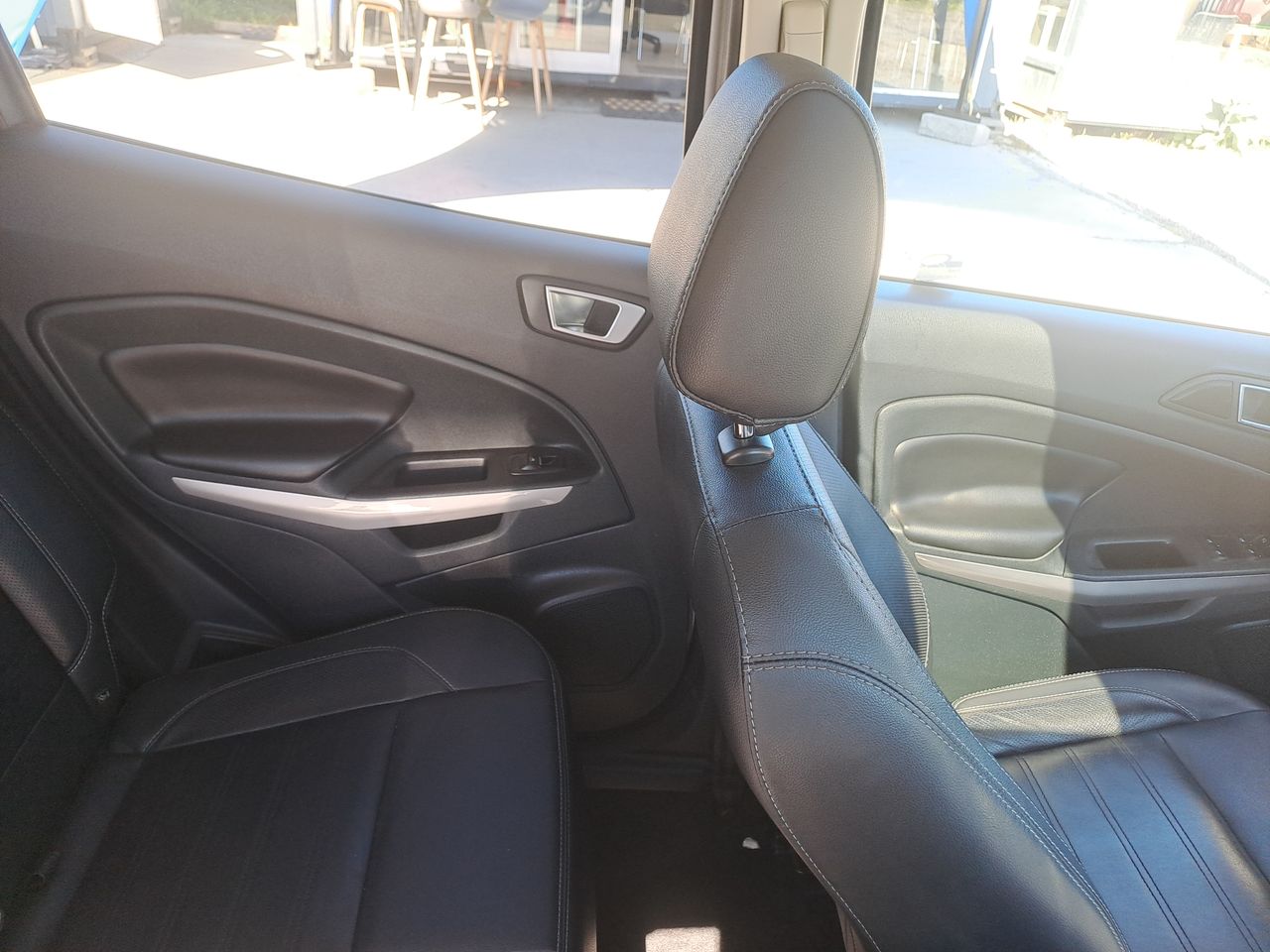 Ford Ecosport — foto 16 de 28