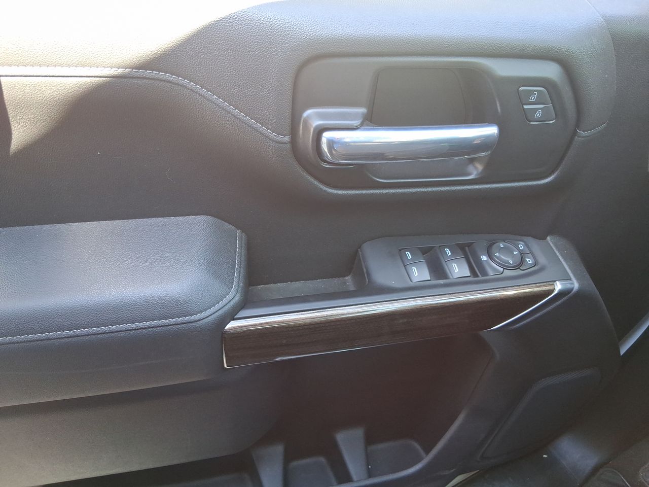 CHEVROLET - 18