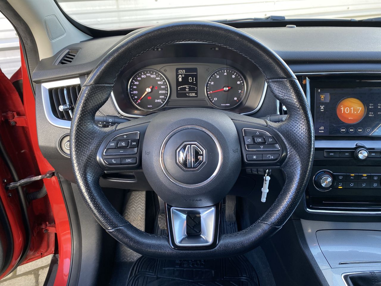 MG Rx5 — foto 19 de 28