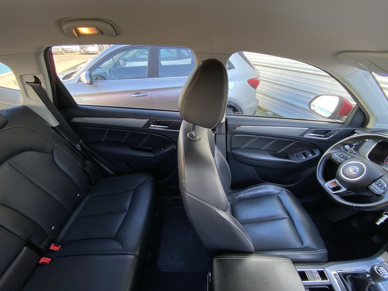 MG Rx5 — foto 8 de 28