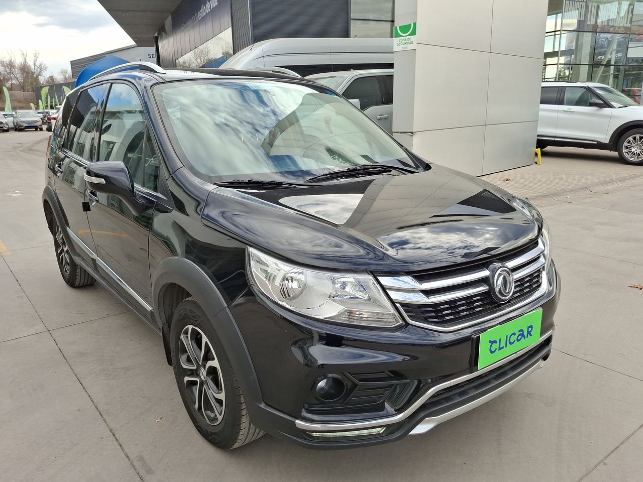 DFM - 1