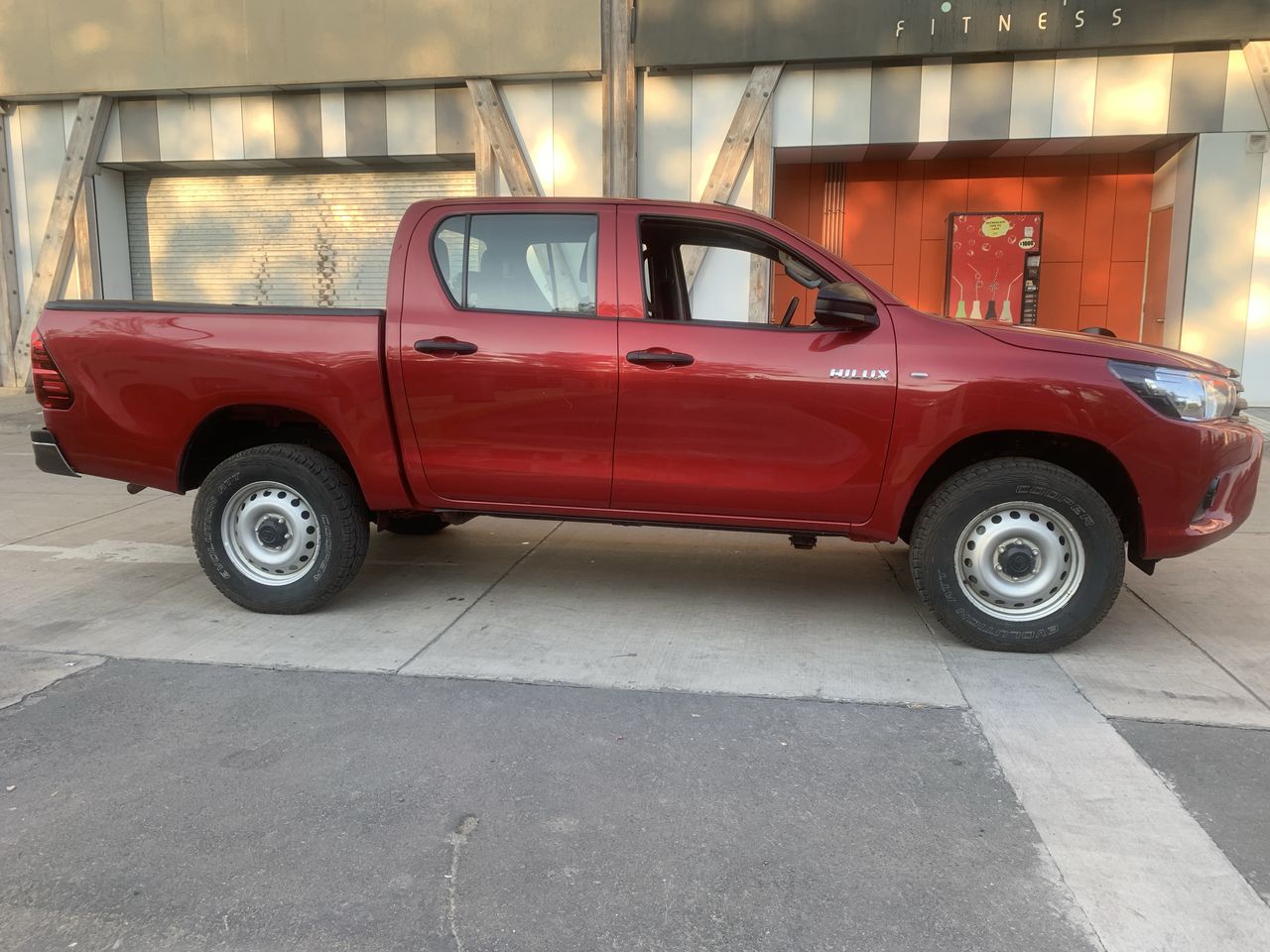 TOYOTA - 8