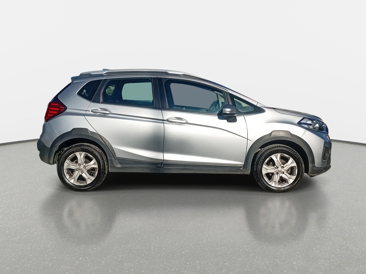 Honda WR-V — foto 9 de 29