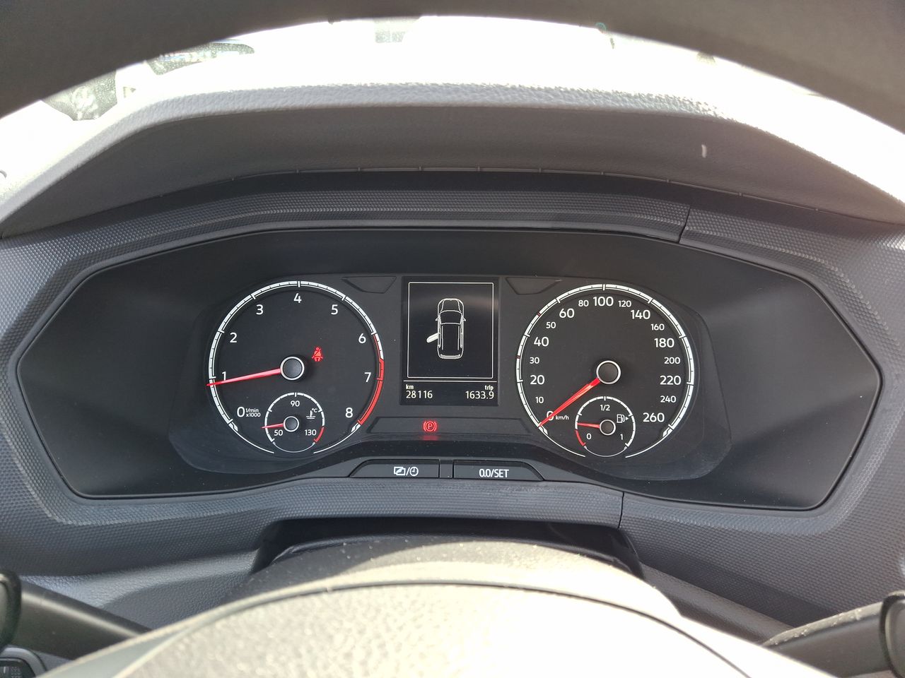 VOLKSWAGEN - 27