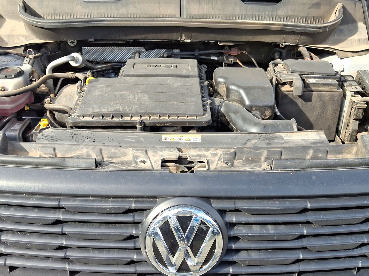VOLKSWAGEN - 18