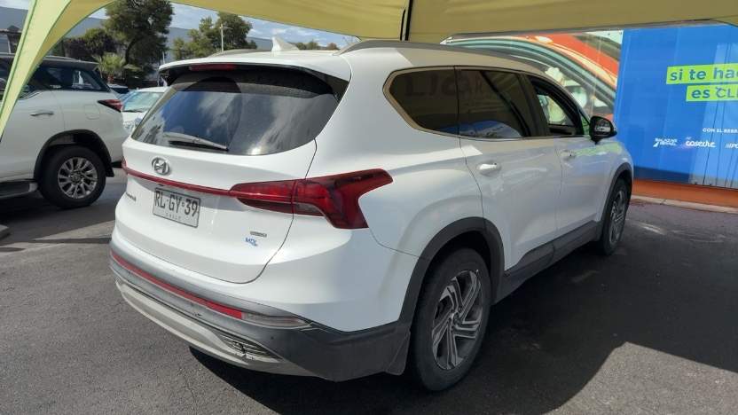 HYUNDAI - 4