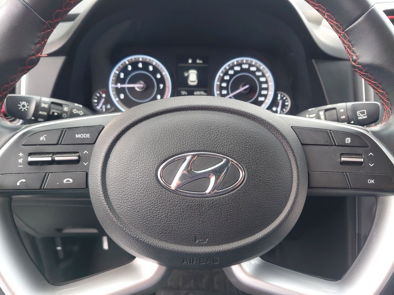 HYUNDAI - 16