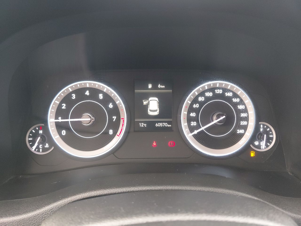 HYUNDAI - 17