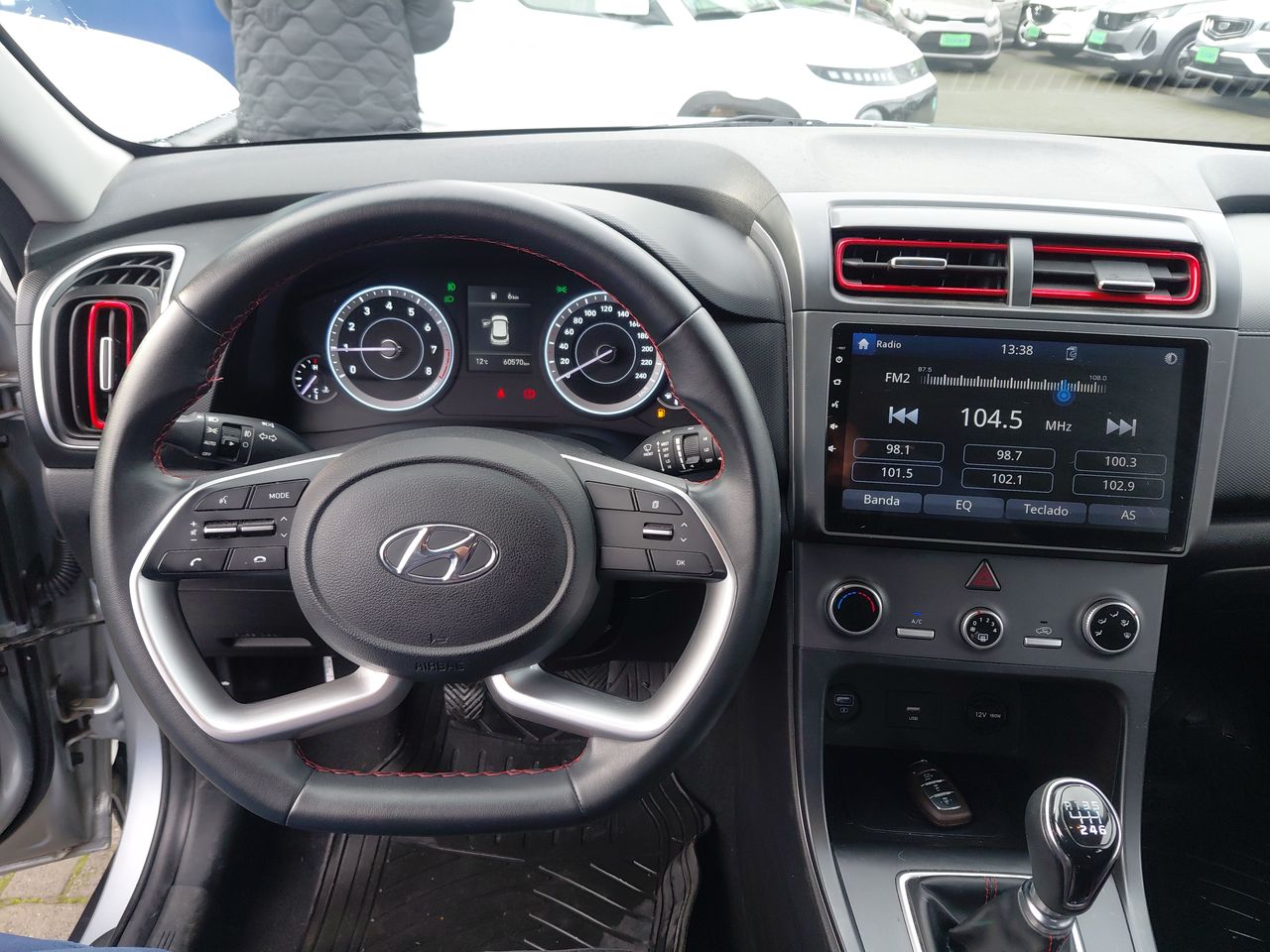 HYUNDAI - 22