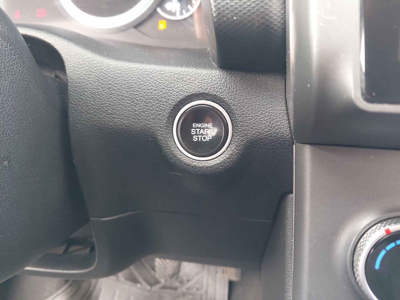 HYUNDAI - 25
