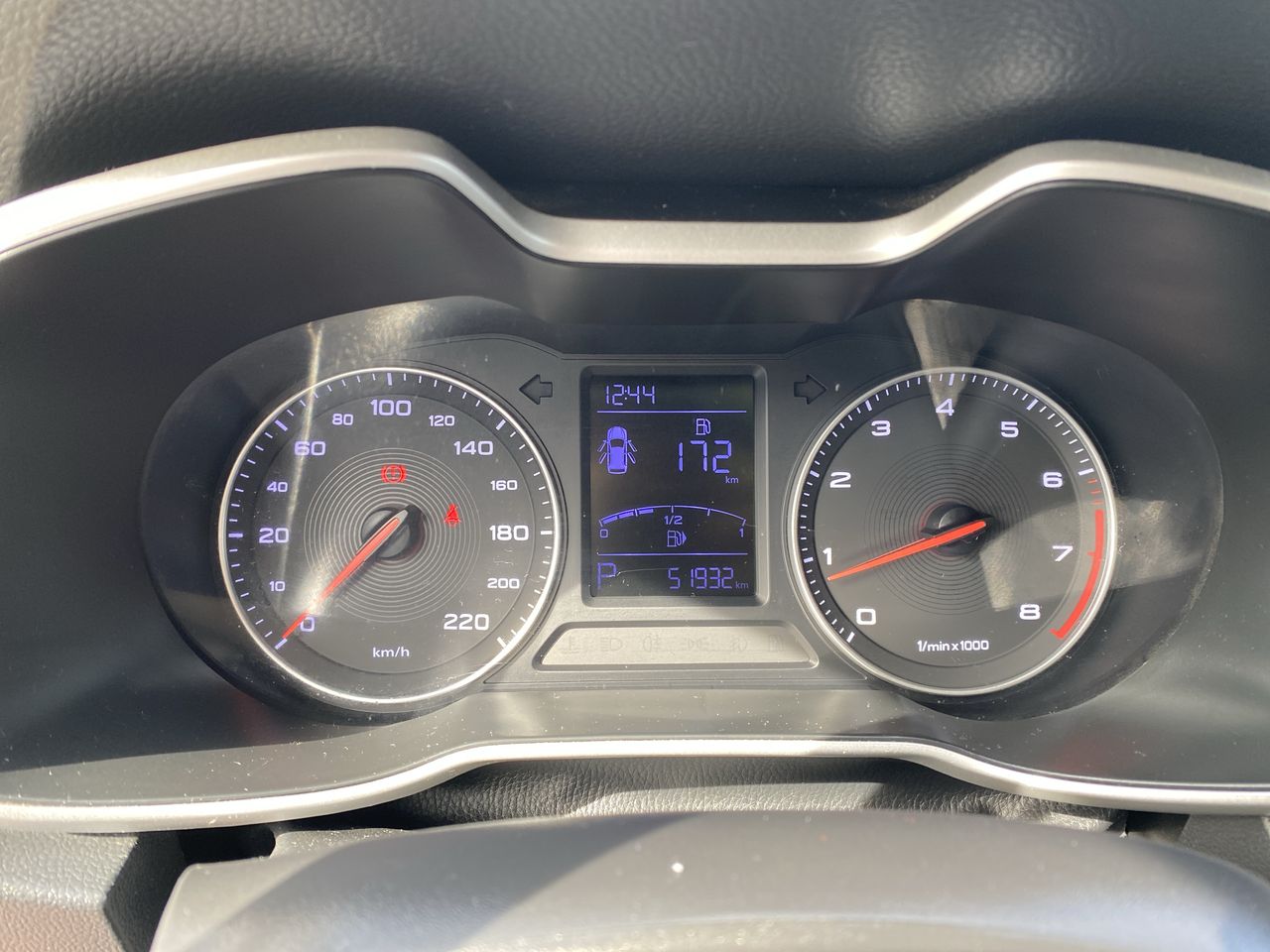 MG Zs — foto 20 de 28