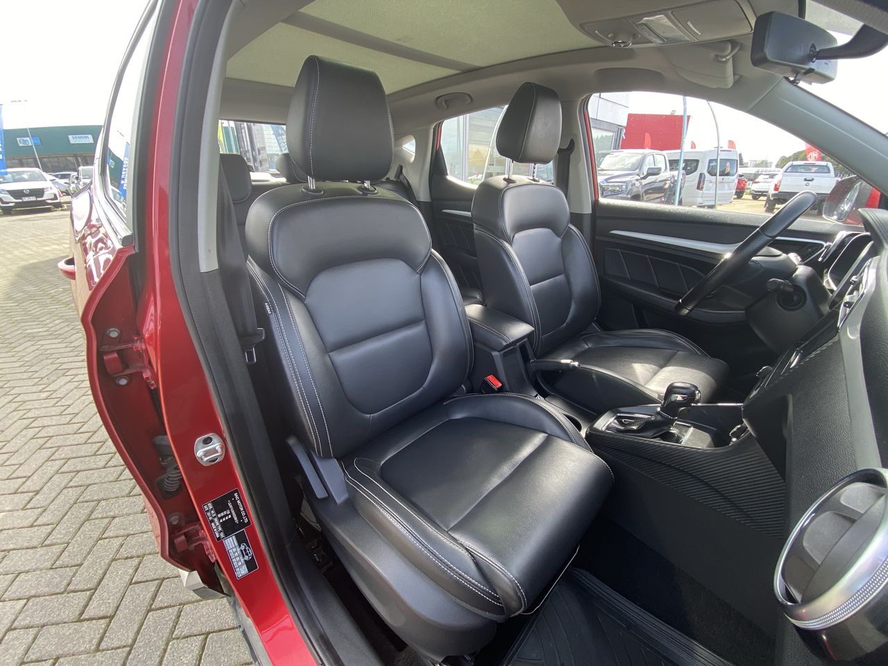MG Zs — foto 27 de 28